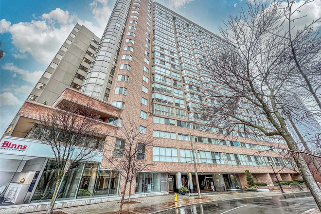 Building outside - Available April 15-May 1st 20th floor 1plus Solarium at POLO 1 All-inclusive – 2 Gyms, Squash court