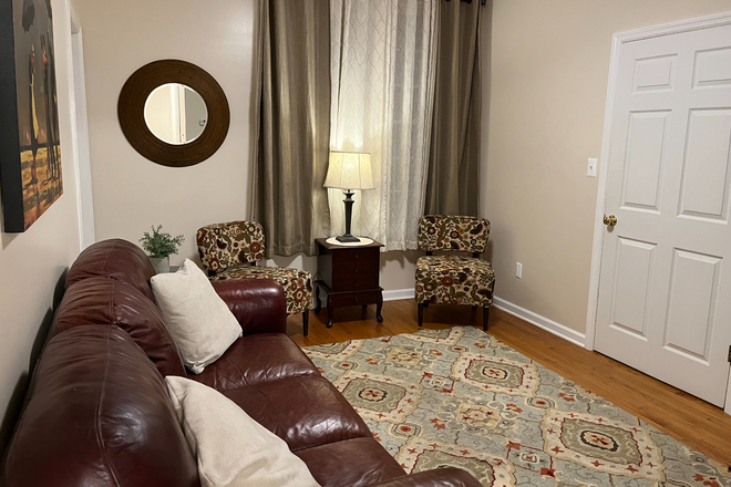 Living Room - Furnished 1BR apt-Snowden Lane-Princeton