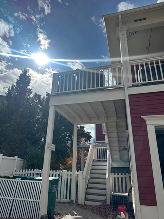 Private Entrance & Address - 1BD/1BA Carriage House (Ut incl. DOGS WELCOME)