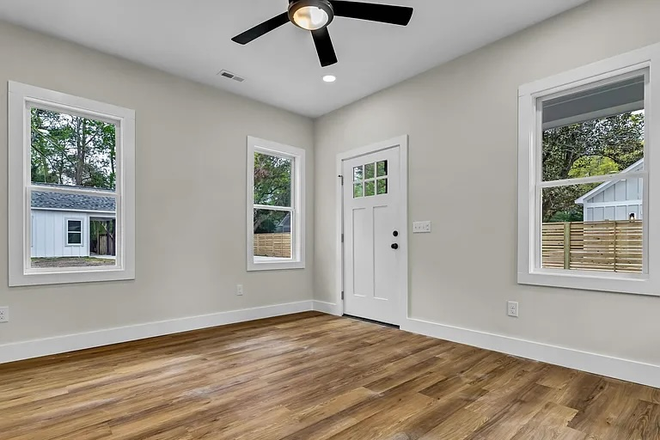 Living Area - Stand Alone Property | Storehouse Holdings