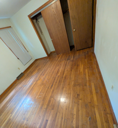 Photo - Large spacious 2 bedroom First floor in country home in Pelham 10+- minutes to u mass