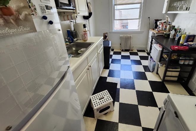Call NOW for showings! 617-236-8550 - MELVIN AVE - *NO FEE* WASHINGTON SQ AREA TRUE 2BR/1BA AVAIL *9/1/2026* W/ LNDRY IN BLDNG, H&HW INC! Apartments