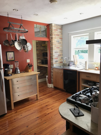 kitchen - Chilton Street Apartment