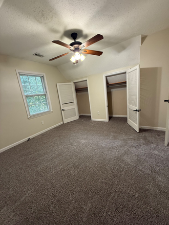 Bedroom - 1 Room for rent in 3 Bedroom 2 Bath newly renovated - female roommate only -  avail 8/7/26