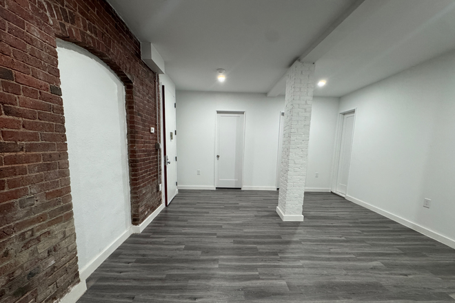 . - 4 Bed 2BA on Cortes St- Avail NOW and 9/1! Apartments