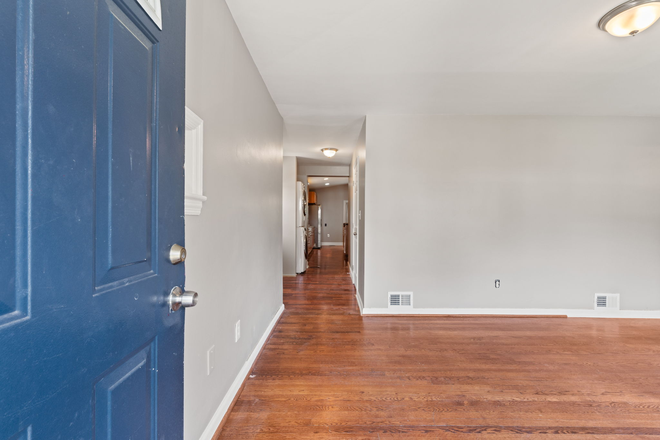 Utilities & Wifi Included - ALL UTILITIES INCLUDED + Wi-Fi + IN-UNIT WASHER/DRYER ALL COVERED IN RENT! House