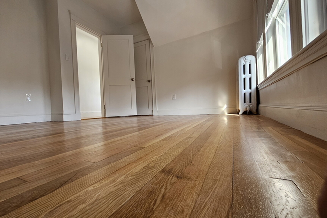 bedroom - PRIME LOCATION ON GERALD ROAD!! AVAILABLE 2027 Duplex