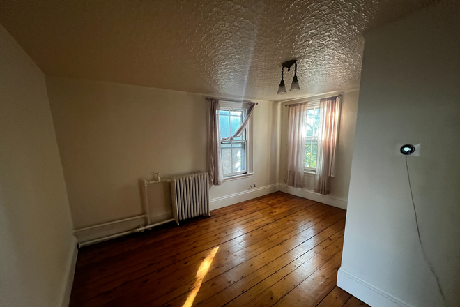 living area - 95 Magazine St Apt 2, 2 bedrooms in Cambridgeport neighborhood