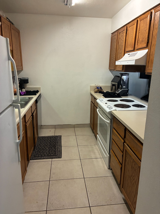 Kitchen - Gregory creek apartments. 765 Apt. 201 (SPRING 2026 SUBLET)