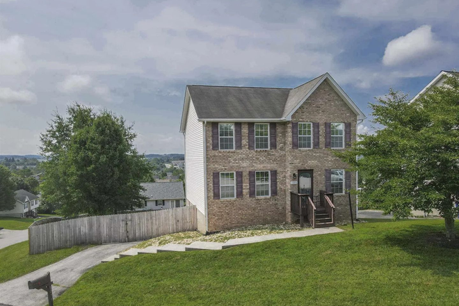  - Spacious Home with Beautiful Sunroom & Lawn Care Included