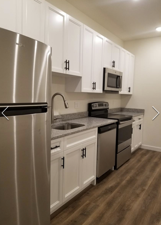 kitchen - Modern and Affordable 1Bed / 1Bath | Flexible Lease | One-Month Free Apartments