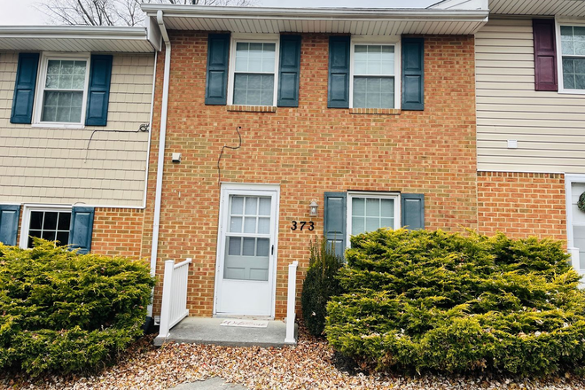 Photo - 2 Bedroom, 1.5 Bath Townhouse