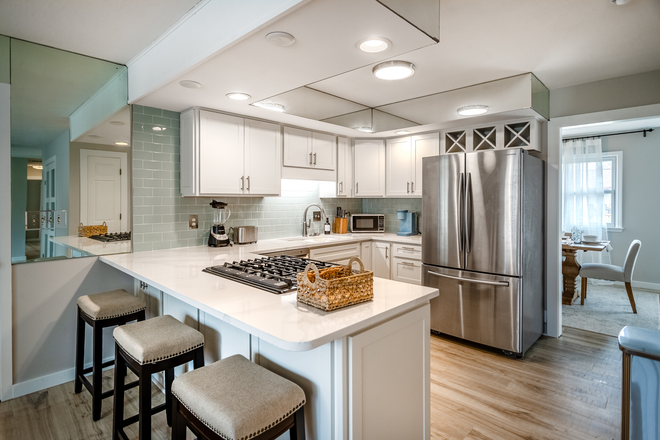 Kitchen - Beautifully fully furnished 3bed/2bath home 14 min drive to Purdue