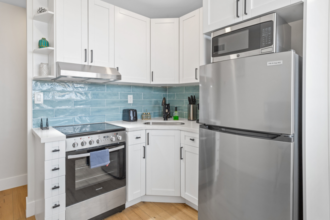 KITCHEN - UM Haven Duplex