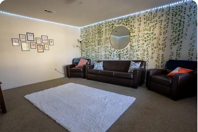 Living room - Yugo Flagstaff Grove Townhome