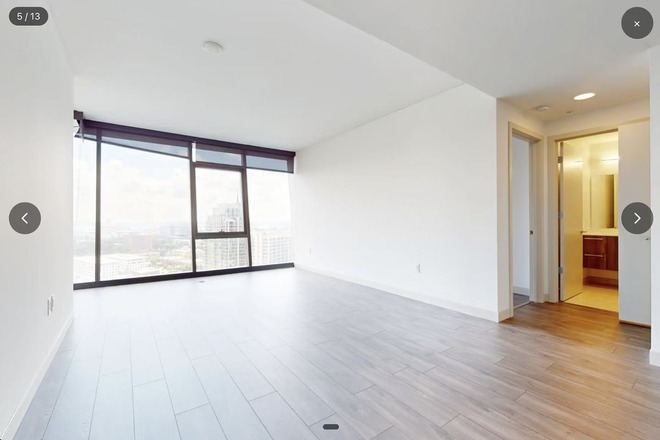 living room - One Hundred Above The Park Apartments