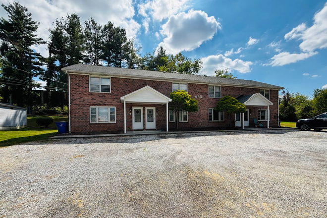  - 2 Bedroom, 1 Bath Townhouse