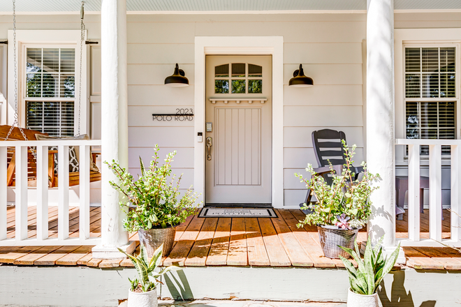 Front Porch - Polo Place - Five Bedroom Home