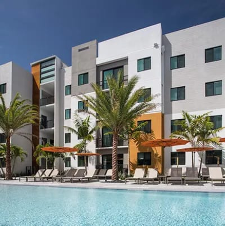 Amazing Atmosphere - University Park Apartments