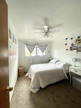 Bedroom with large closet - Bedroom for sublease SPRING 2026 $1180 Apartments