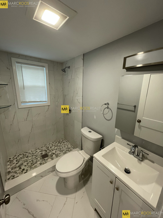 Bathroom - Raymond Ave 4 Bed Somerville Apartments