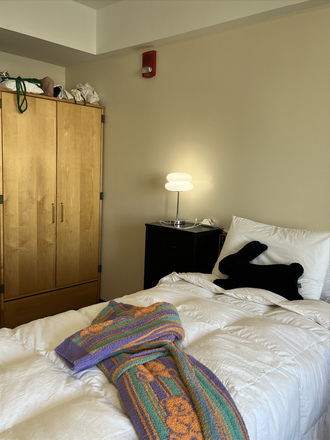 bed - Studio at Sidney Pacific MIT On-campus Apartment