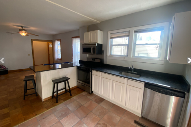 Kitchen - Awesome 4 Bedroom 1.5 Bathroom great for either Harvard or MIT !! Apartments