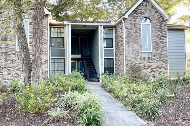 Exterior - Mount Pleasant Towne Center Condo