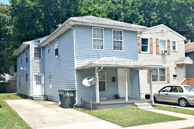 Exterior - (ODUrent) 1312 West 42nd Street