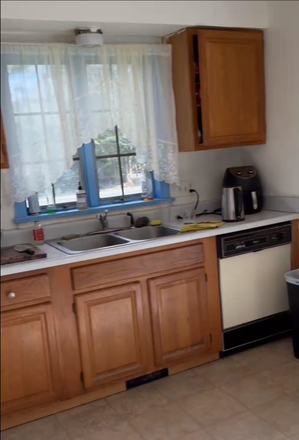 Kitchen - 2 Tamarack Drive House