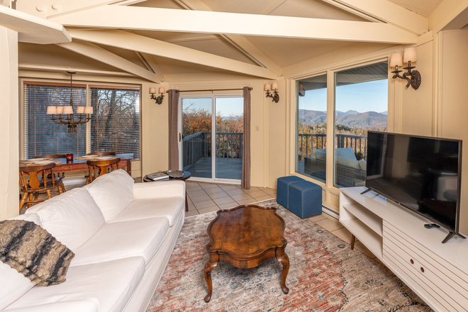 Photo - Two Bedroom with Breathtaking Views Overlooking Blue Ridge Mountains House