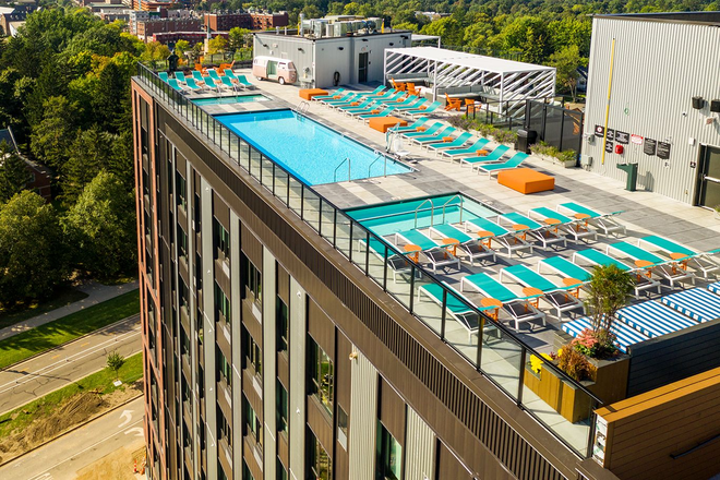 Top Floor - The Hub East Lansing Apartments
