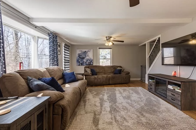 Living Room - Newly Remodeled, Spacious House Close to I-84 and minutes from UCONN Campus