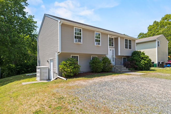 Exterior - 66 Meadowrue Trail, Narragansett, RI House