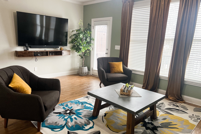 Living room - Downtown Escape