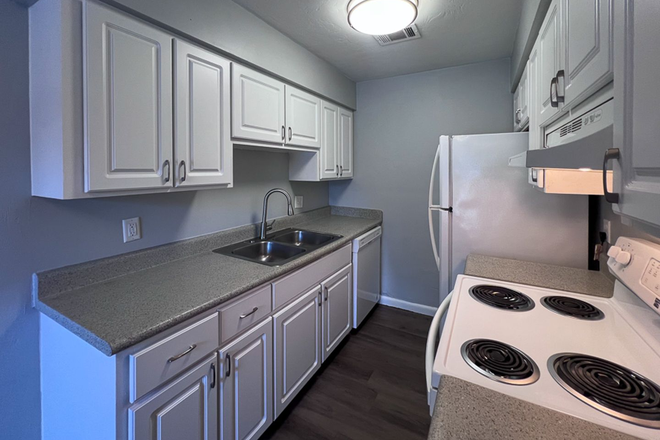  - 2293 - Mill Run - 2BR/1.0BA