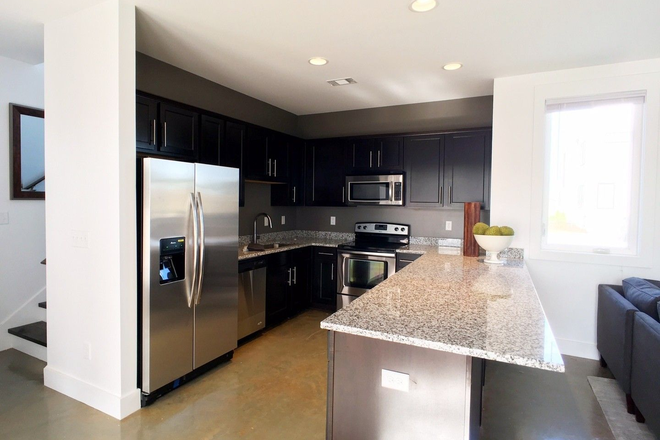 Photo - 509 30th Ave. East (Furnished) House