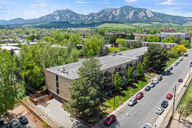 Drone view of apt and mountains - Mountainaire
