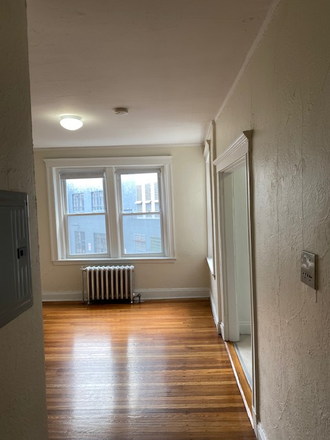 A - Spacious 1 bedroom Apartments