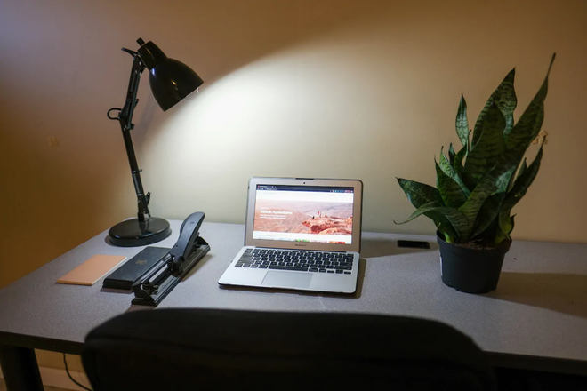 Student housing, strong high-speed WiFi - New Student Housing Available! 5 min to campus (Parking, in unit W+D, Wifi, utilities all incl.) House