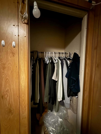 bedroom closet - apartment close to UIC east campus
