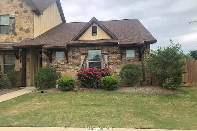 Facade - 3BR / 3BA Corner Unit with Yard in the Barracks