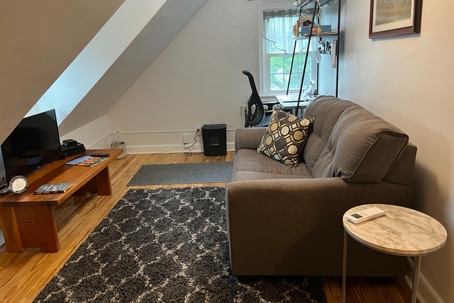 Living room with desk and TV - Furnished 1BR apt-Linden Lane-Princeton