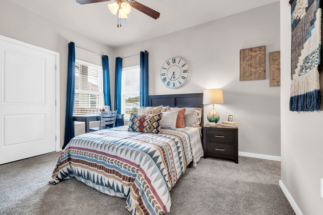 bedroom - College Town at Coastal Apartments
