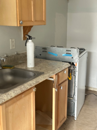 Kitchen - 200 off and move by May 31st 2025