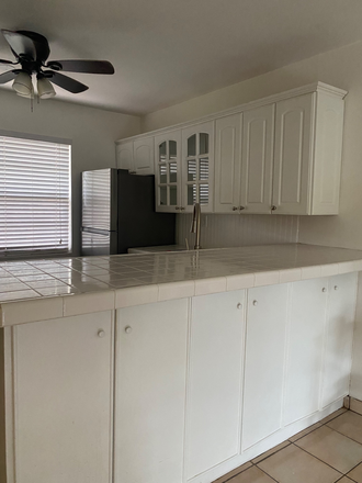Kitchen - Dadeland area 2 bedroom Condo
