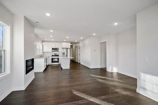 Fireplace - Newer Modern Spacious Lg 4 BR/2BA granite, stainless, W/D in unit, garage, walk to Duplex