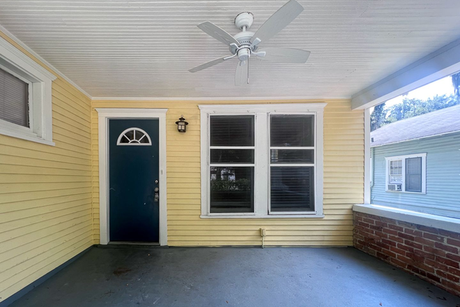 Photo - Pet Friendly 3BR/2BA Home w/ Flex space off University Ave near UF!