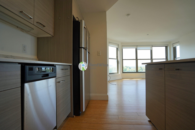 1 - AVAIL Aug/Sept ONE MONTH FREE〡Luxury〡Central Air〡Pets Allowed〡DW〡H/HW Incl.〡No Fee Apartments