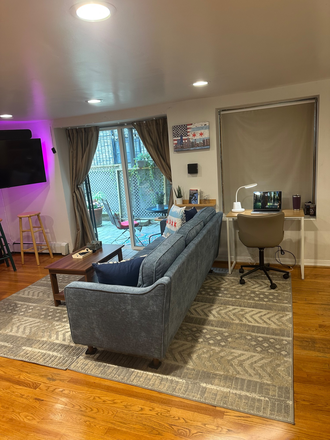 living room - Fully Furnished 2-Bedroom Condo Near DePaul University- Available 9/1 (9 or 12 month lease)